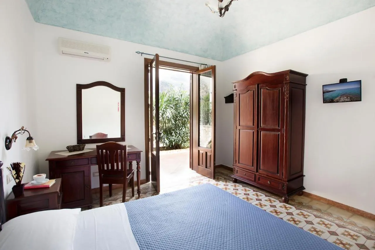 Hotel Cala di Ponente Castelluzzo