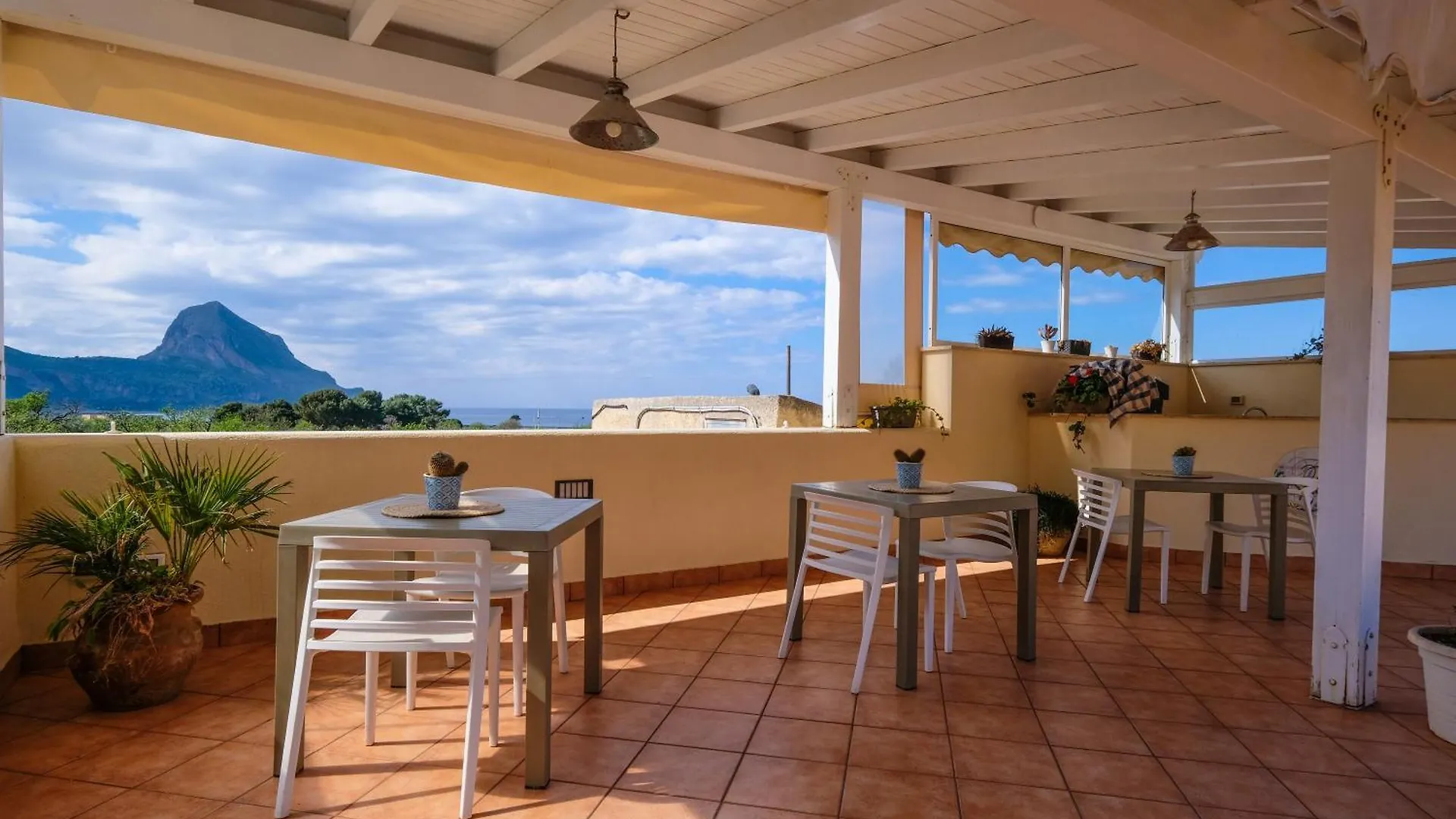 Hotel Cala di Ponente Castelluzzo